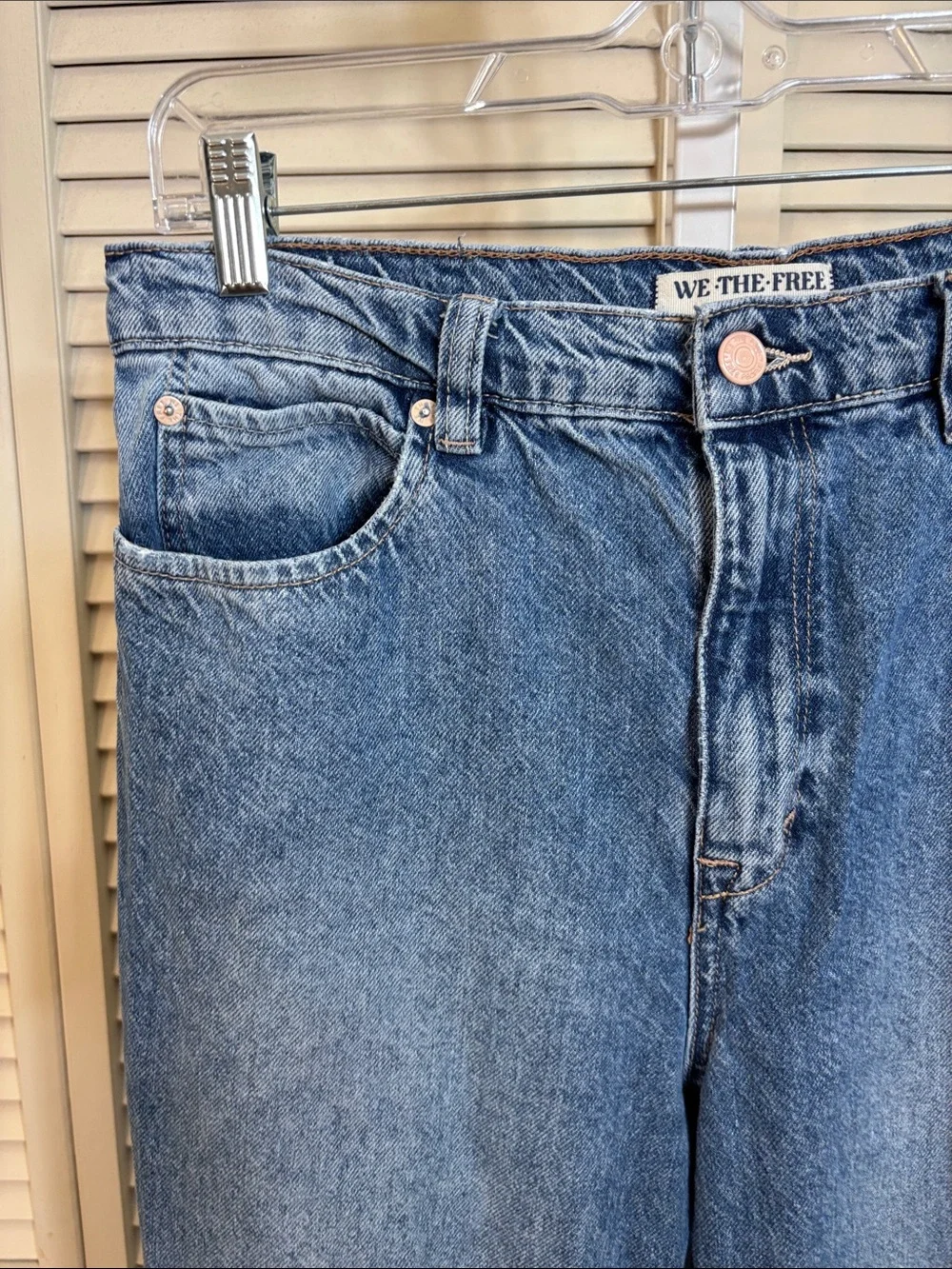 Free People Medium Wash Blue Tinsley High Rise Baggy Straight Jean Size 30